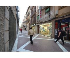 Tenemos local para su negocio en la mejor zona comercial de Vilanova