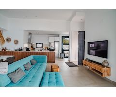 Moderno chalet independiente de reciente construcción – todo en una sola planta