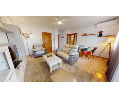 ???? Ático con encanto junto al centro y la playa – Luz, amplitud y una terraza para disfrutar