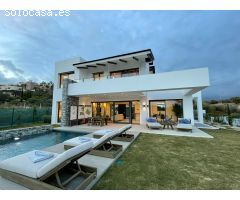 ¡Magnífica villa con eficiencia PASSIVHAUS!