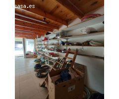 Local comercial en Venta en Lugones, Lugo