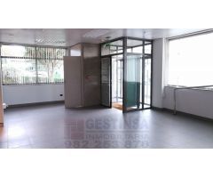 Local comercial en Venta en Lugones, Lugo