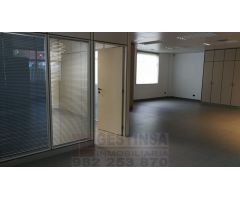 Local comercial en Venta en Lugones, Lugo