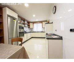 Piso en Venta en Ronda da Muralla