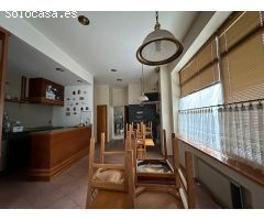 ¡Local en Alquiler en Rúa Montero Ríos, Lugo!