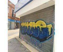 EDIFICIO SITUADO EN FRENTE DE LA IGLESIA DE MALGRAT DE MAR