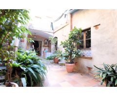 Casa en el Centro con Espacio y muchas posibilidades