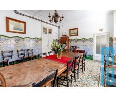 ¡Impresionante Casa Señorial en el Centro de Arenys de Mar!