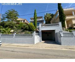 PRECIOSA CASA CON 2 VIVIENDAS EN SANTA SUSANNA !