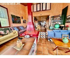 PRECIOSA VILLA EN ENTORNO NATURAL CON 5600M DE TERRENO