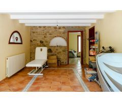Magnifica casa pareada con posibilidad de separar en dos viviendas