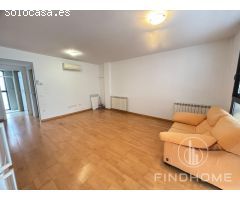 Piso en Venta en Olot, Girona