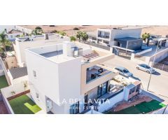 Chalet en Venta en Los Montesinos, Alicante