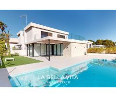 Villa de Lujo en Venta en Orihuela Costa, Alicante