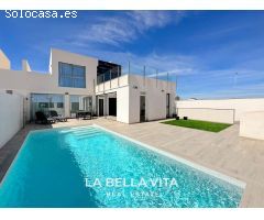 Villa de Lujo en Venta en Cartagena, Murcia