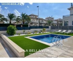 Villa en Venta en La Marina, Alicante