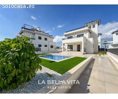 Villa en Venta en La Marina, Alicante