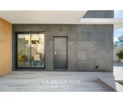 Chalet en Venta en Benijófar, Alicante