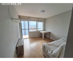 PISO ULTIMO O ÁTICO CON URB. (PISCINA, APARCAMIENTO, ETC) EN RINCON DE LOIX DE BENIDORM