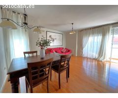 ¡¡MAGNIFICA VIVIENDA EN EL BULEVAR DEL PLA CON URBANZIACIÓN!!