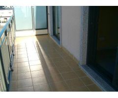 Ático de un dormitorio con terraza, plaza de garaje y trastero