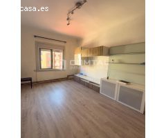 PISO EN VENTA AV PARAL.LEL JUNTO A METRO