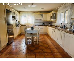 Chalet en Venta en Gran alacant, Alicante