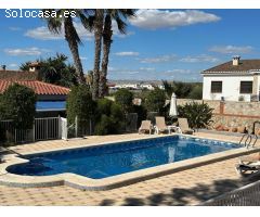 PRECIOSO CHALET ESTILO MEDITERRANEO EN PUEBLO LEVANTINO