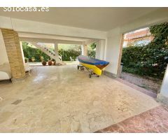 Pareado en Venta en Santa Pola, Alicante