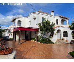 Espectacular Chalet en Son Vilar: 250 m2, Piscina Propia y Vistas al Mar