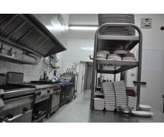 Local Comercial en Mahón de 160 m2 en Excelente Estado
