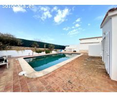 Villa de Ensueño con Vistas al Mar y Licencia Turística en Sant Lluis, SAlgar.