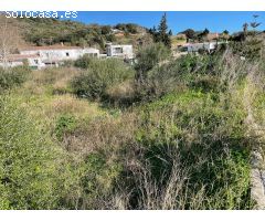 Terreno Urbanizable en Ferreries con Vistas Despejadas al Campo