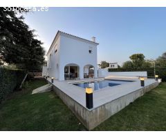 Chalet Mediterráneo con Licencia Turística: ¡Tu Oportunidad en Son Vitamina con piscina y jardín !