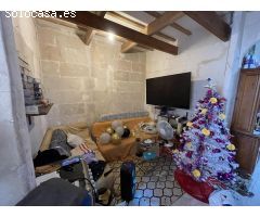 ¡Oportunidad única! Casa Menorquina en el centro de Es Castell
