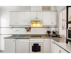 APARTAMENTO DE 2 DORMITORIOS BAÑOS CON VISTAS AL MAR EN AGUA MARINA (ORIHUELA COSTA) ALICANTE