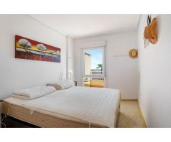 APARTAMENTO DE 2 DORMITORIOS BAÑOS CON VISTAS AL MAR EN AGUA MARINA (ORIHUELA COSTA) ALICANTE