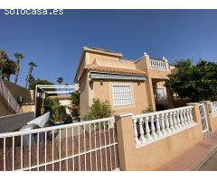 ADOSADO DE 3 DORMITORIOS 2 BAÑOS EN TORREVIEJA ( LA SIESTA) ALICANTE