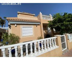 ADOSADO DE 3 DORMITORIOS 2 BAÑOS EN TORREVIEJA ( LA SIESTA) ALICANTE