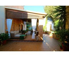 VILLA DE 6 DORMITORIOS 2 BAÑOS EN AGUAS NUEVOS (TORREVIEJA)
