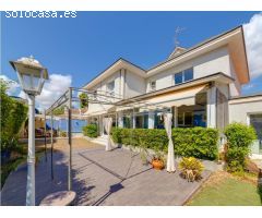 VILLA INDEPENDIENTE EN CAMPO AMOR (ORIHUELA COSTA) ALICANTE.