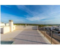 VILLA DE 3 DORMITORIOS 3 BAÑOS EN ORIHUELA COSTA (PAU 26)