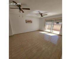 ATICO EN CENTRO DE TORREVIEJA DE 3 DORMITORIOS 2 BAÑOS