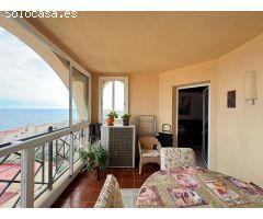 FANTASCITO APARTAMENTO CON VISTAS AL MAR FRONTAL! ATALAYAS! 3 DORM. 2 BAÑOS. PISCINA COMUNITARIA.