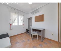 ADOSADO DE 4 DORMITORIOS 3 BAÑOS EN LOS DOLSES  ( ORIHUELA COSTA)