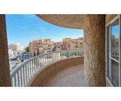 ATICO DE 2 DORMITORIOS 2 BAÑOS EN TORREVIEJA