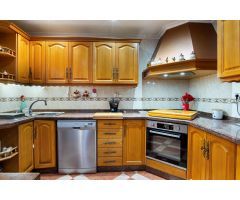 CHALET ADOSADO EN LA REGIA, CABO ROIG ( CAMPOAMOR )