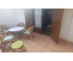 BUNGALOW DE 2 DORMITORIOS 1 BAÑO PLANTA ALTA EN TORREVIEJA ( LOS BALCONES )
