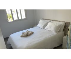BUNGALOW EN PLANTA BAJA DE 3 DORMITORIOS CON PISCINA COMUNITARIA - ZONA TORREVIEJA -