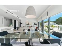 VILLA  DE 2 DORMITORIOS 2 BAÑOS EN CAMPO AMOR ( ORIUELA COSTA )